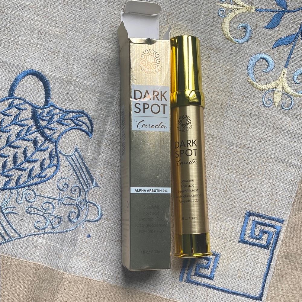 COPY - Dark Spot Corrector with Gold Cap